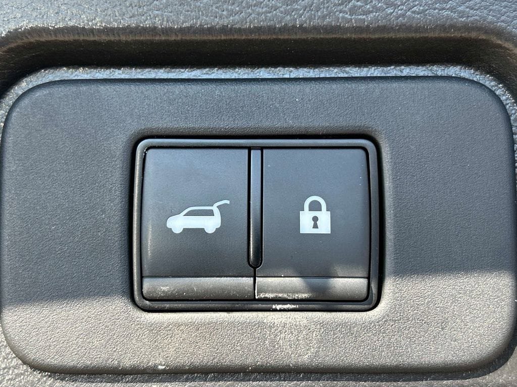Used 2023 Nissan Rogue SL w/ SL Premium Package AWD/4WD image 14