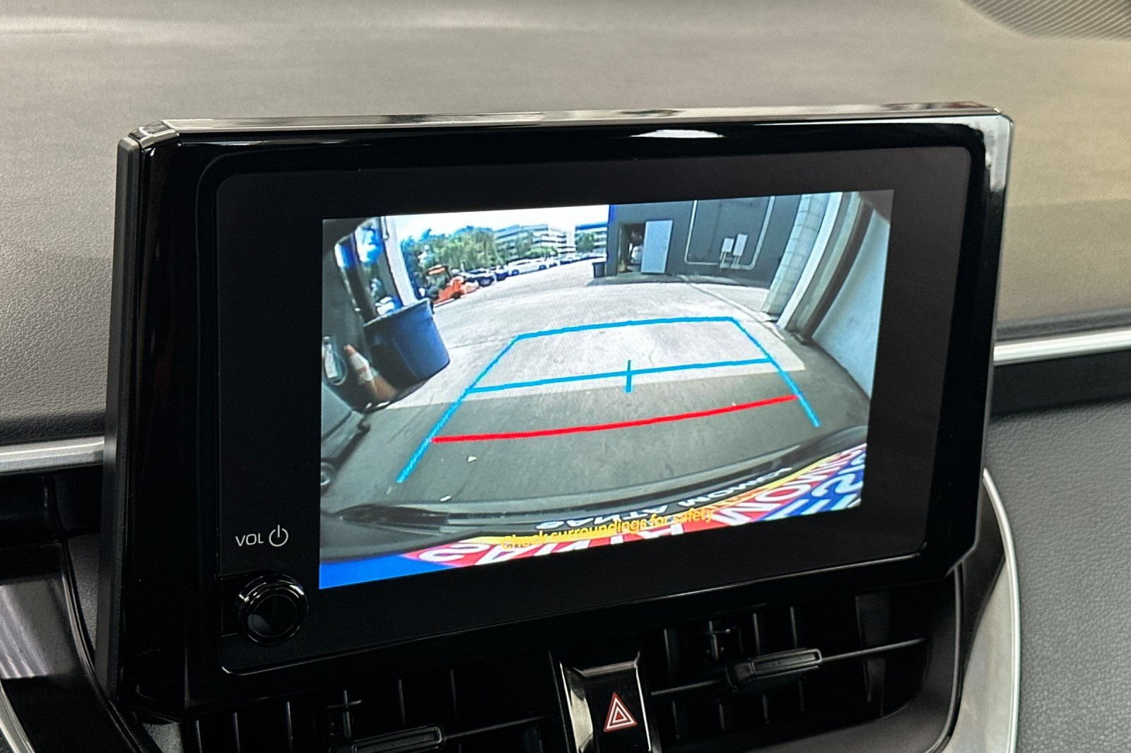 Used 2025 Toyota Corolla LE FWD image 22