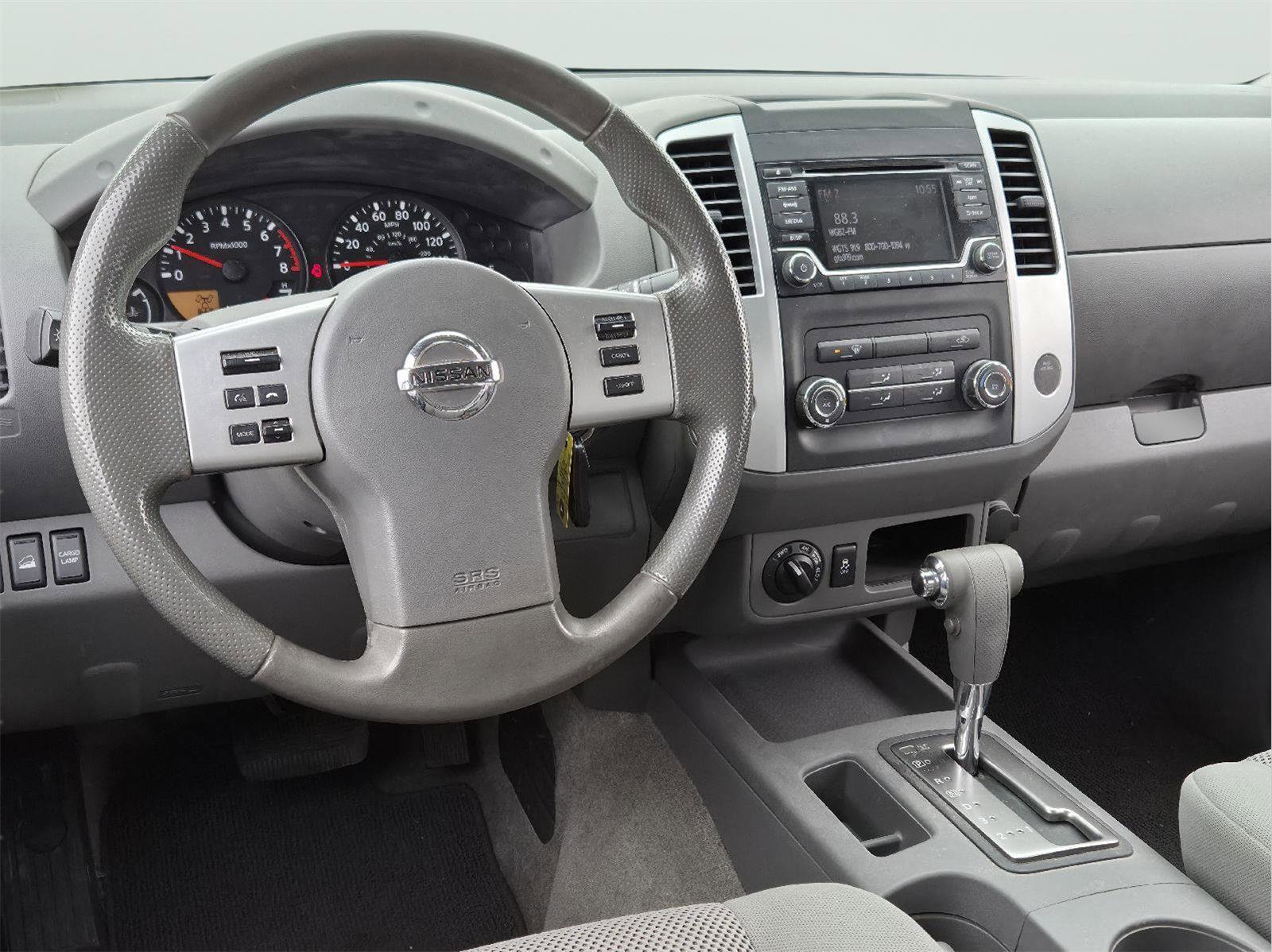 Used 2016 Nissan Frontier SV image 13