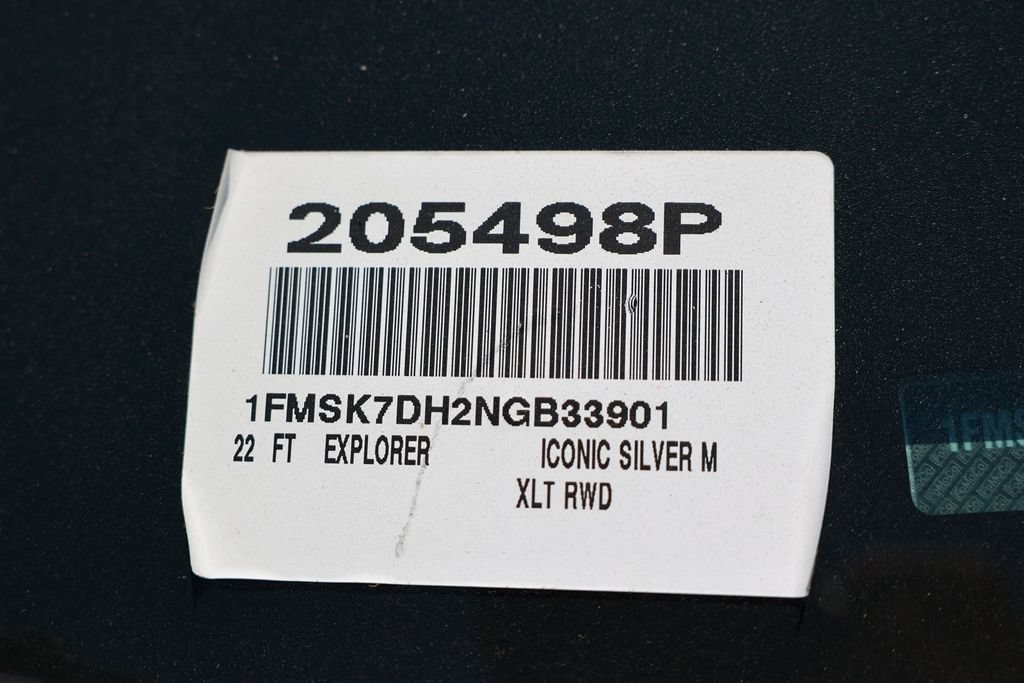 Used 2022 Ford Explorer XLT RWD image 39