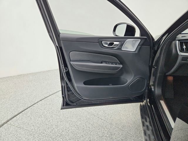 Certified 2024 Volvo XC60 T8 Polestar image 24