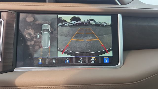 Used 2024 GMC Yukon XL Denali image 26