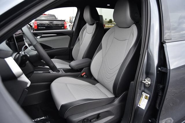 New 2026 Volkswagen Tiguan SE R-Line AWD/4WD image 19