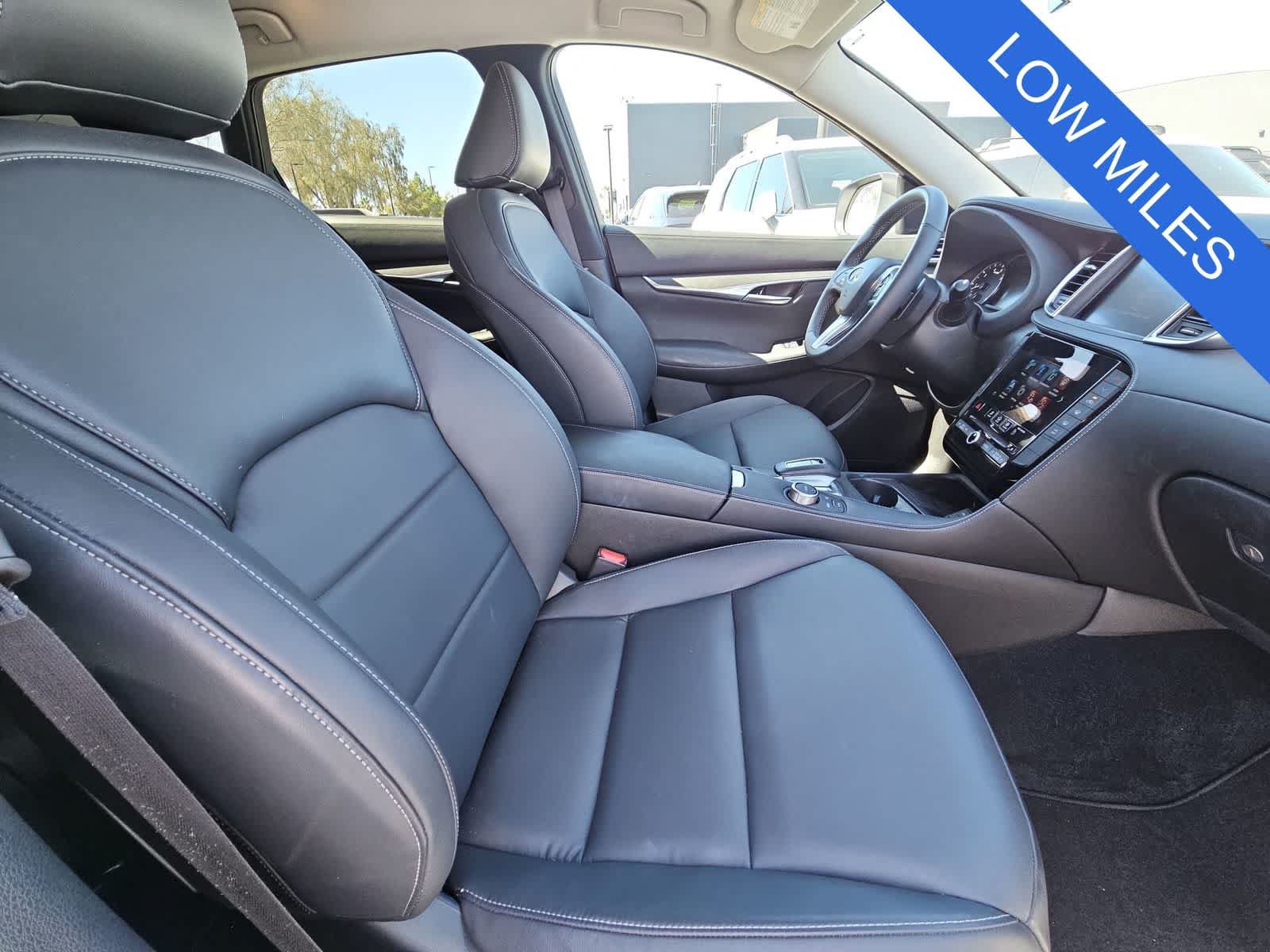 Used 2025 INFINITI QX50 Pure AWD/4WD image 18