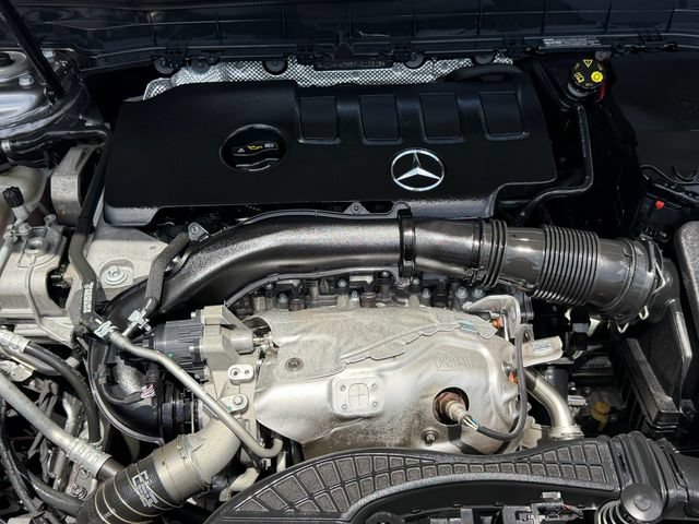 Used 2023 Mercedes-Benz GLB 250 image 19