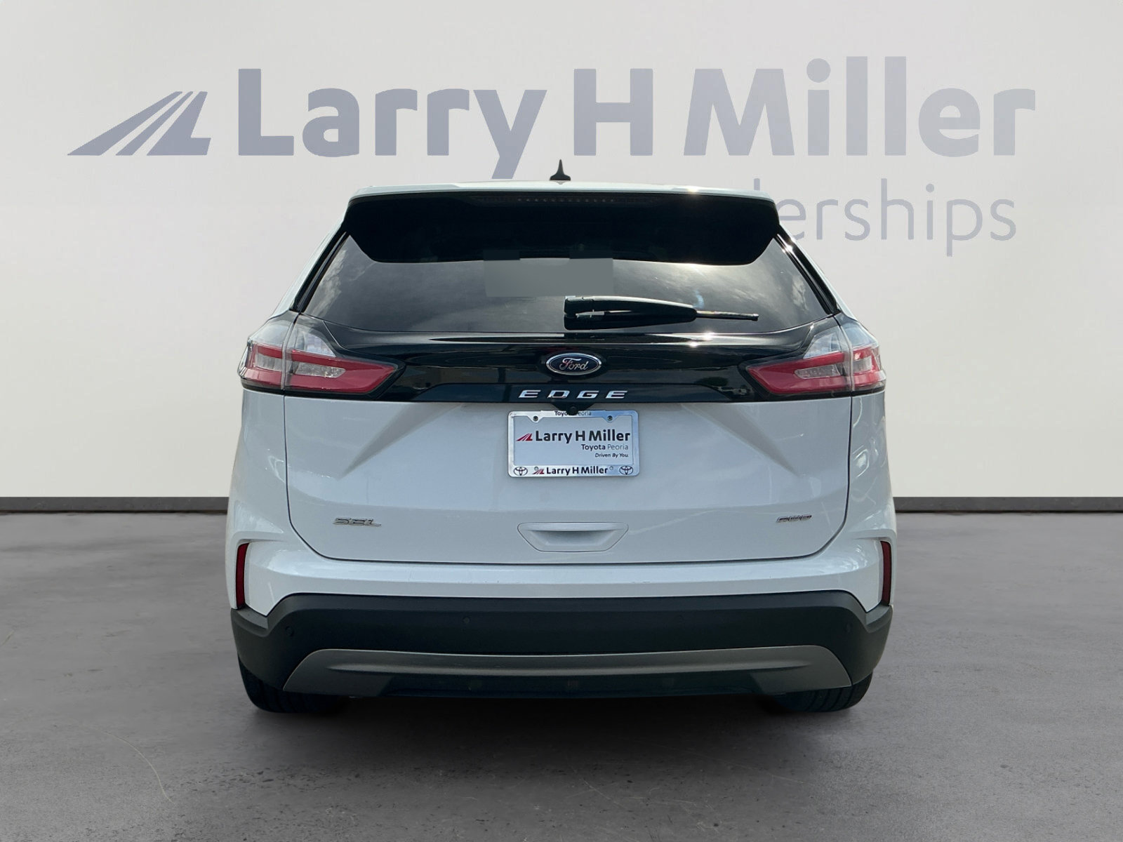 Used 2022 Ford Edge SEL AWD/4WD image 4