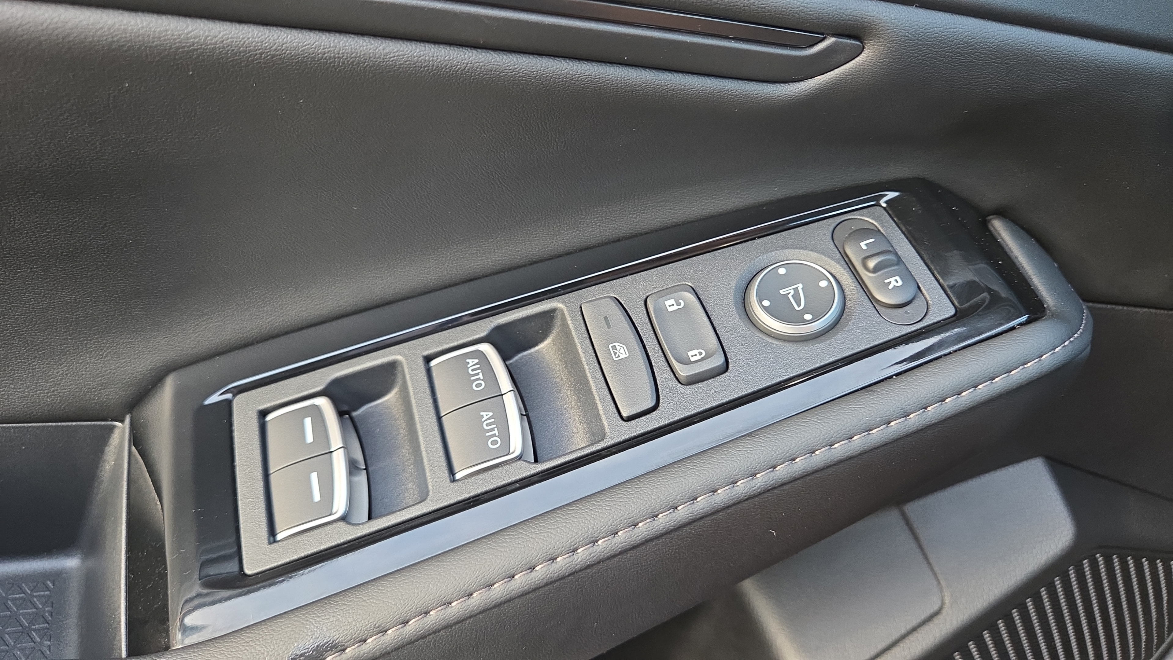 Used 2025 Honda Accord Touring image 35