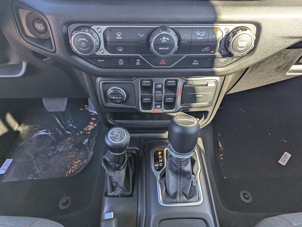 New 2026 Jeep Gladiator Sport image 15