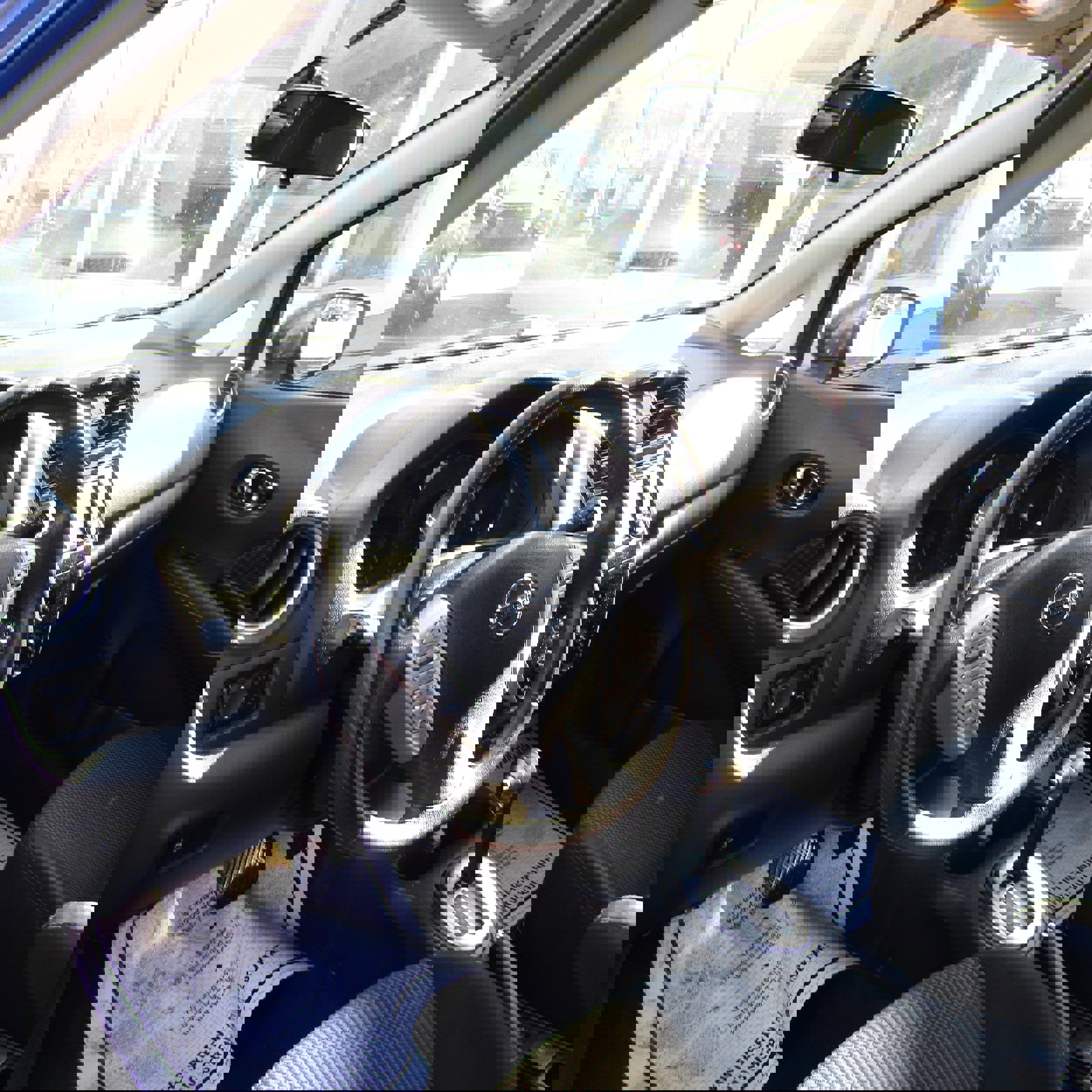 Used 2015 Nissan Versa Note SV w/ SL Tech Package image 13