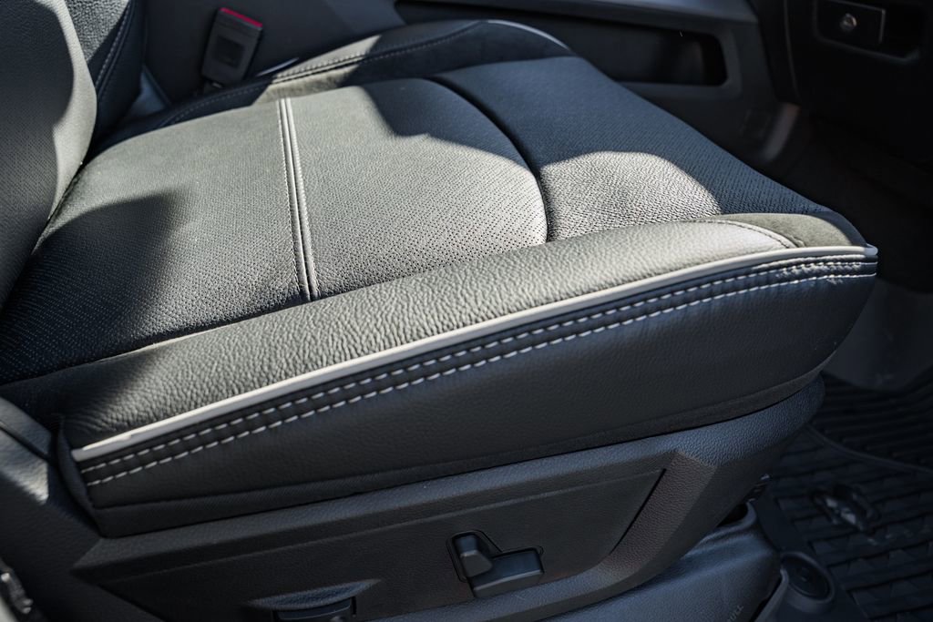 New 2026 RAM 2500 Laramie w/ Night Edition image 38