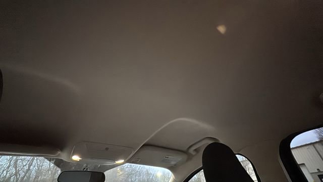 Used 2019 Ford Escape SE image 9