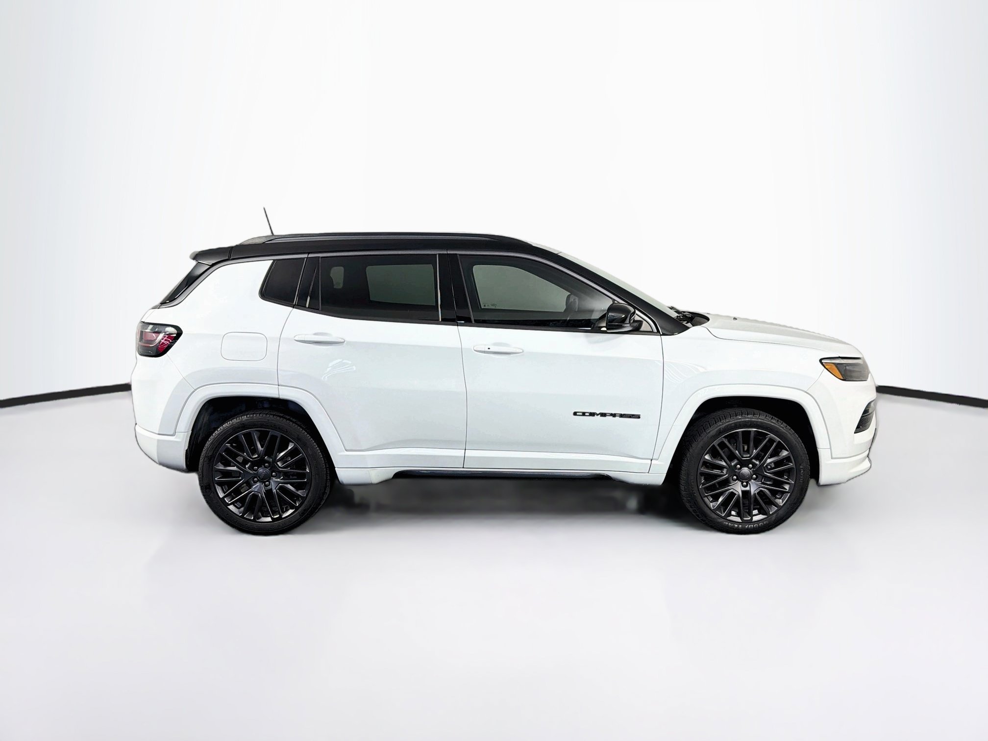 Used 2022 Jeep Compass High Altitude AWD/4WD image 10