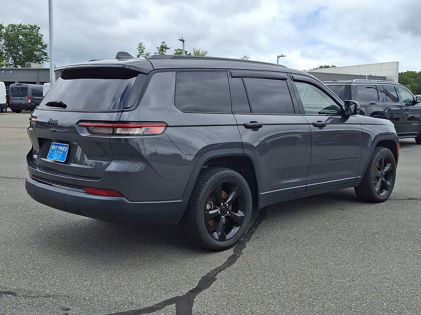 Used 2021 Jeep Grand Cherokee L Laredo AWD/4WD image 6