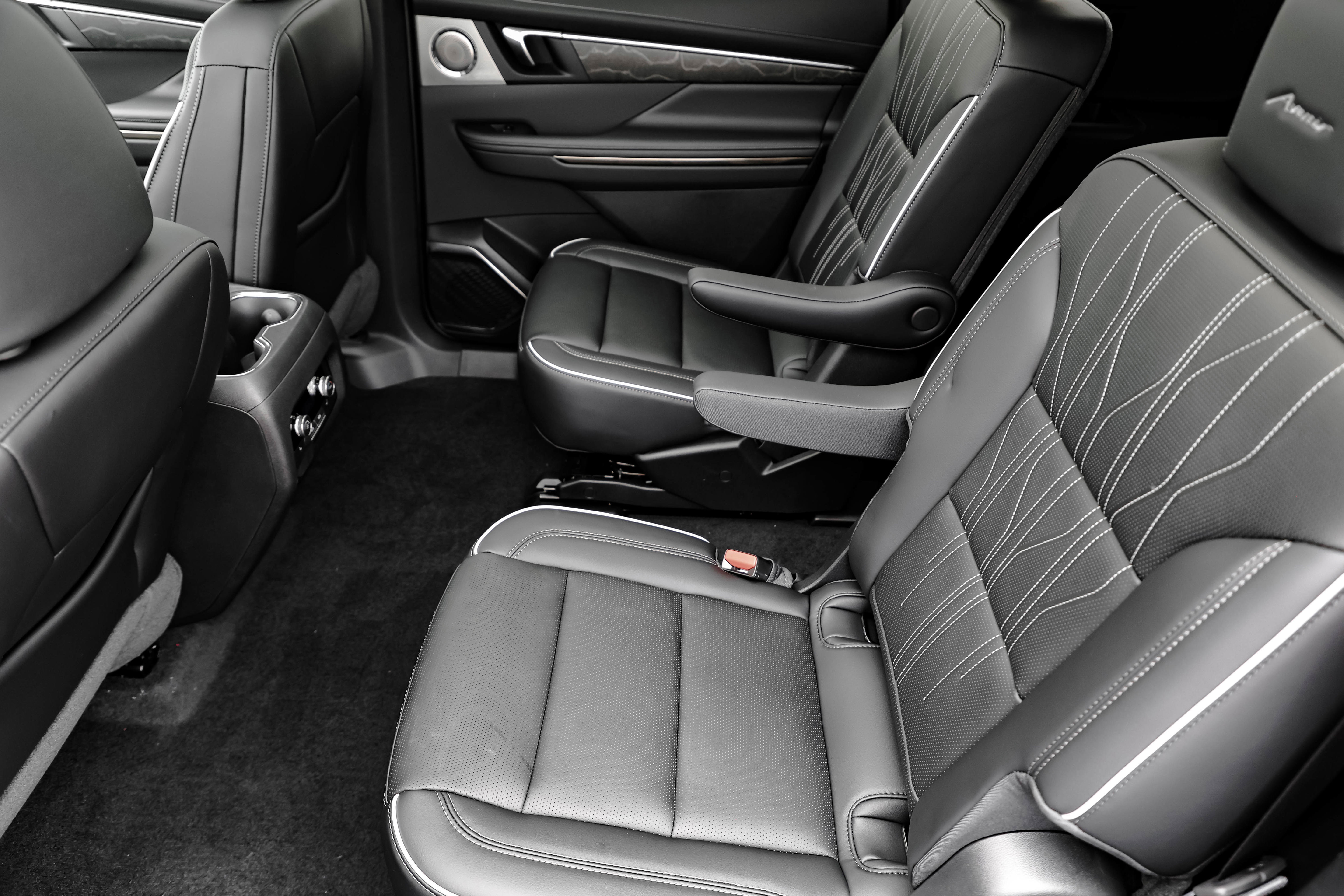 New 2025 Buick Enclave Avenir w/ Super Cruise Package image 23