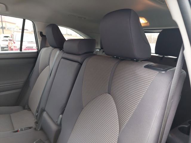 Used 2024 Toyota Highlander LE image 29