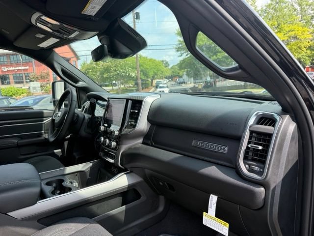 New 2026 RAM 2500 Big Horn AWD/4WD image 18