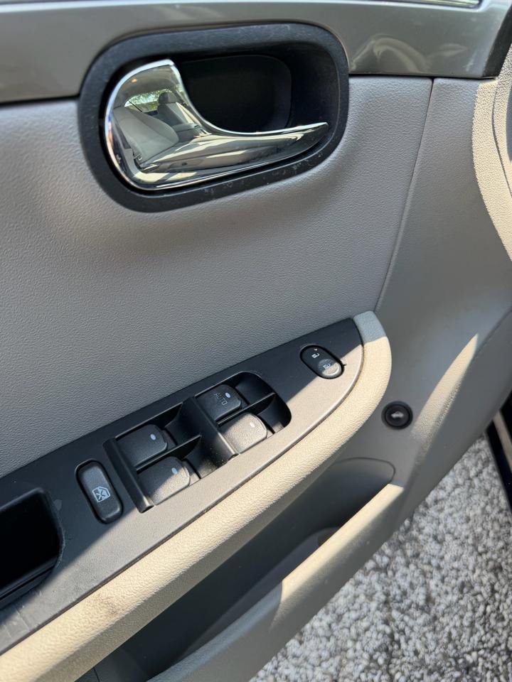 Used 2008 Saturn Aura XE FWD image 13