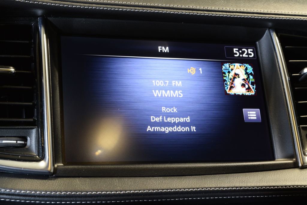 Used 2021 INFINITI QX50 Luxe w/ Appearance Package image 23