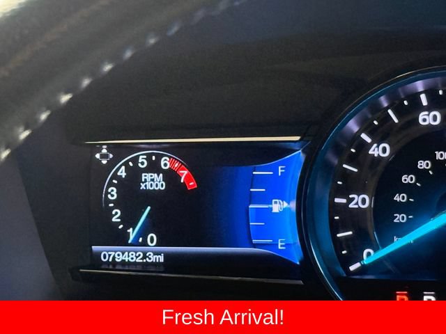 Used 2016 Ford Explorer XLT w/ Equipment Group 202A AWD/4WD image 31