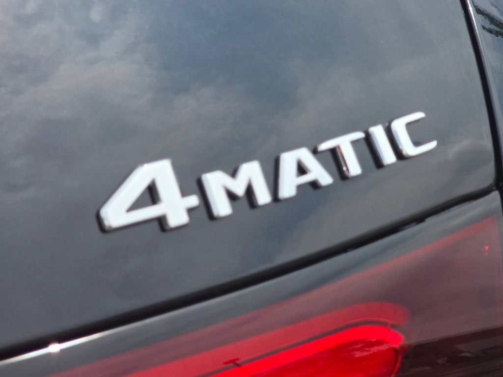 New 2026 Mercedes-Benz GLC 300 4MATIC image 5