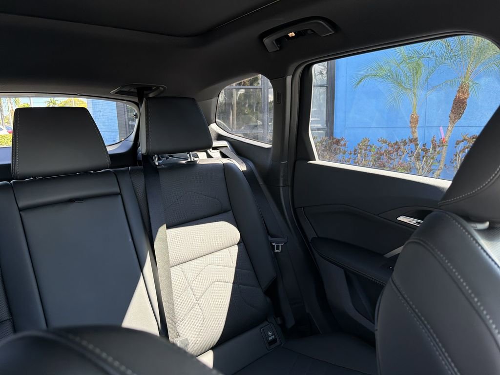 Used 2024 BMW X1 xDrive28i w/ M Sport Package image 13