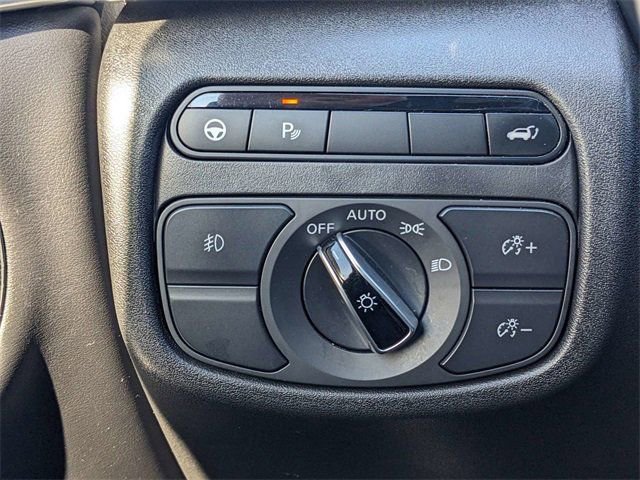Used 2021 INFINITI QX50 Luxe w/ Appearance Package AWD/4WD image 26