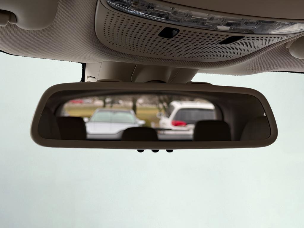 Used 2018 Mercedes-Benz GLC 350e 4MATIC image 47