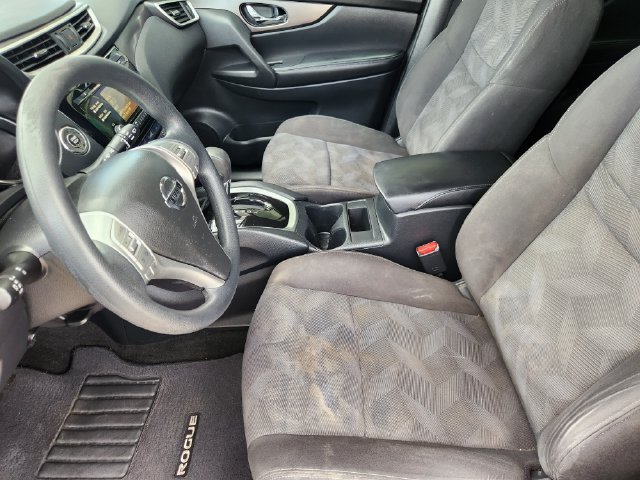 Used 2016 Nissan Rogue SV FWD image 12