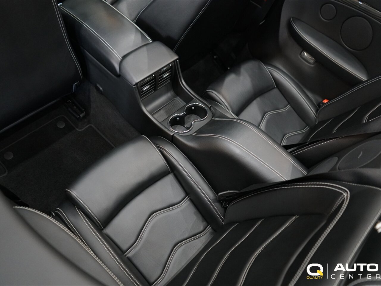 Used 2013 Maserati GranTurismo Sport image 38