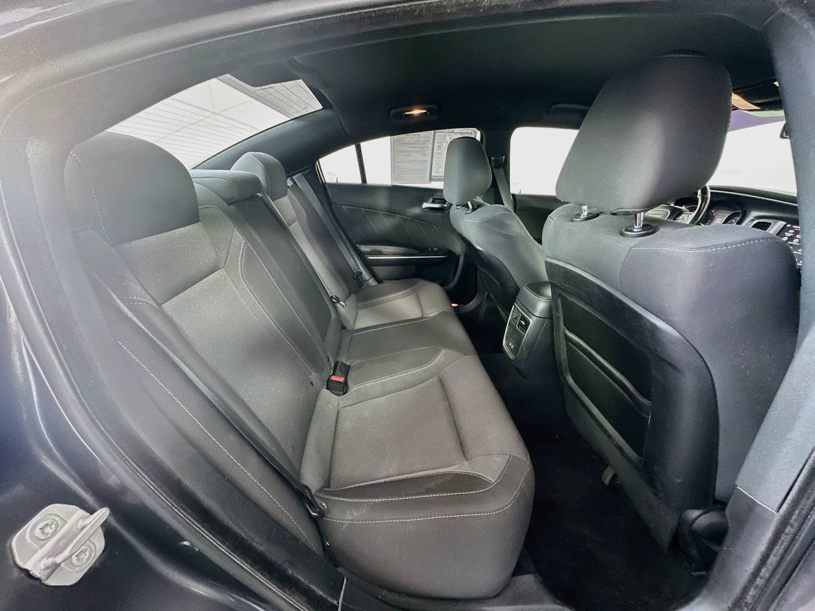 Used 2019 Dodge Charger SXT AWD/4WD image 31