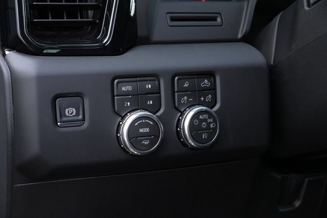 Used 2026 GMC Sierra 2500 AT4 AWD/4WD image 13