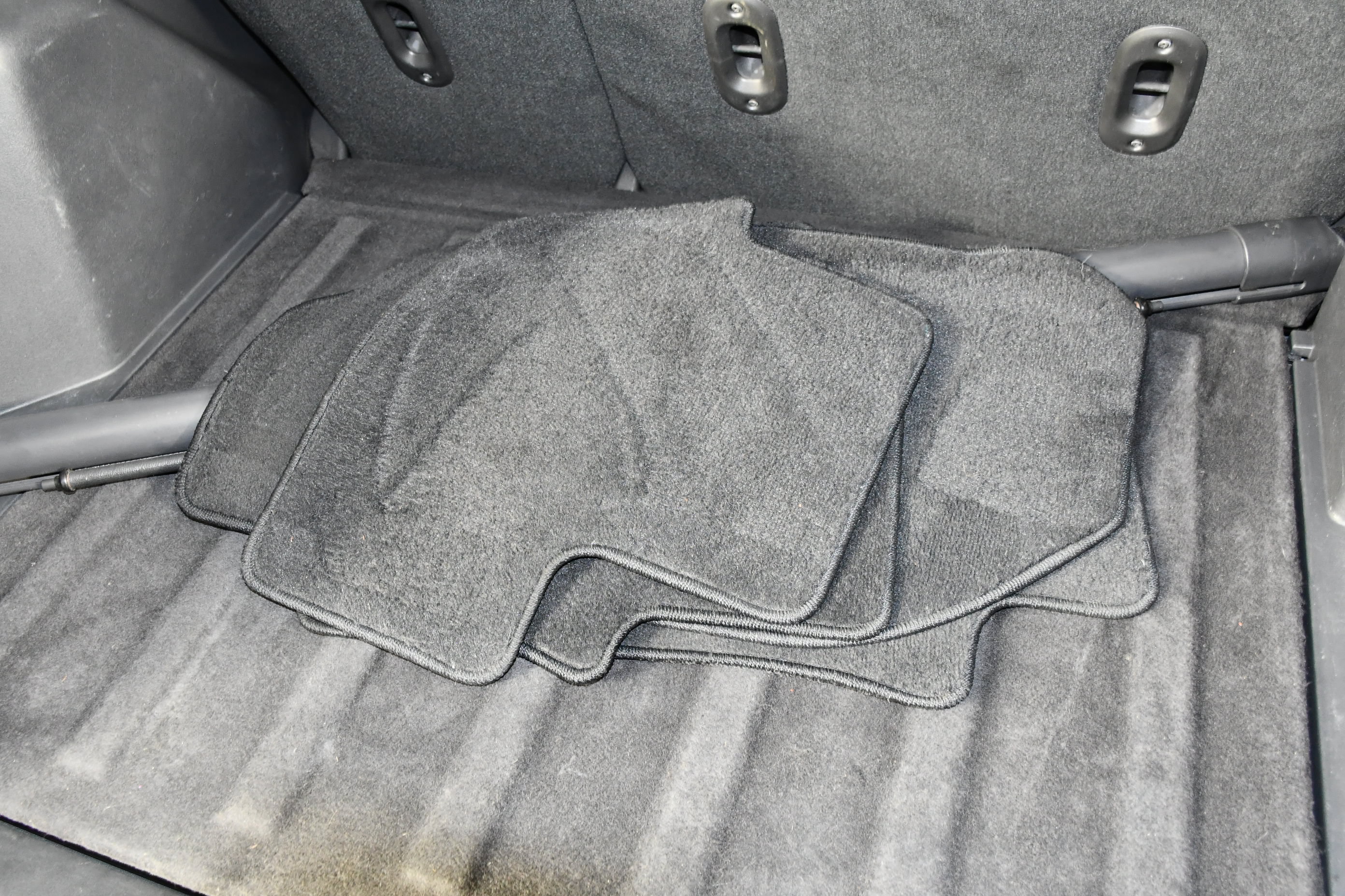 Used 2011 Dodge Caliber Mainstreet FWD image 40