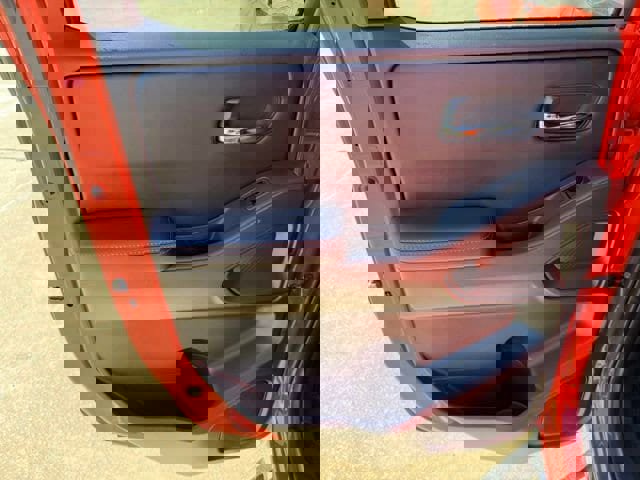 Used 2025 Nissan Frontier PRO-4X w/ Pro Premium Package image 12