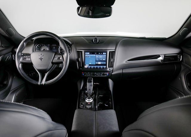 Used 2022 Maserati Levante Modena image 4