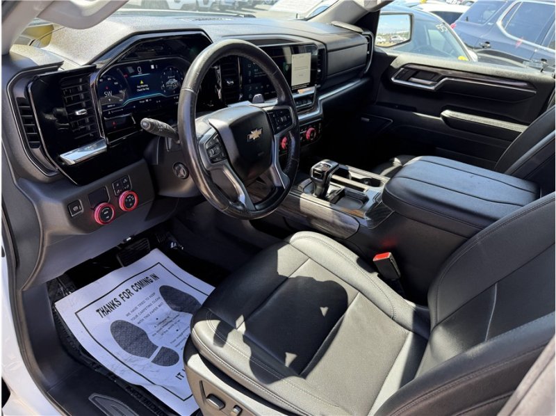 Used 2023 Chevrolet Silverado 1500 LTZ RWD image 17