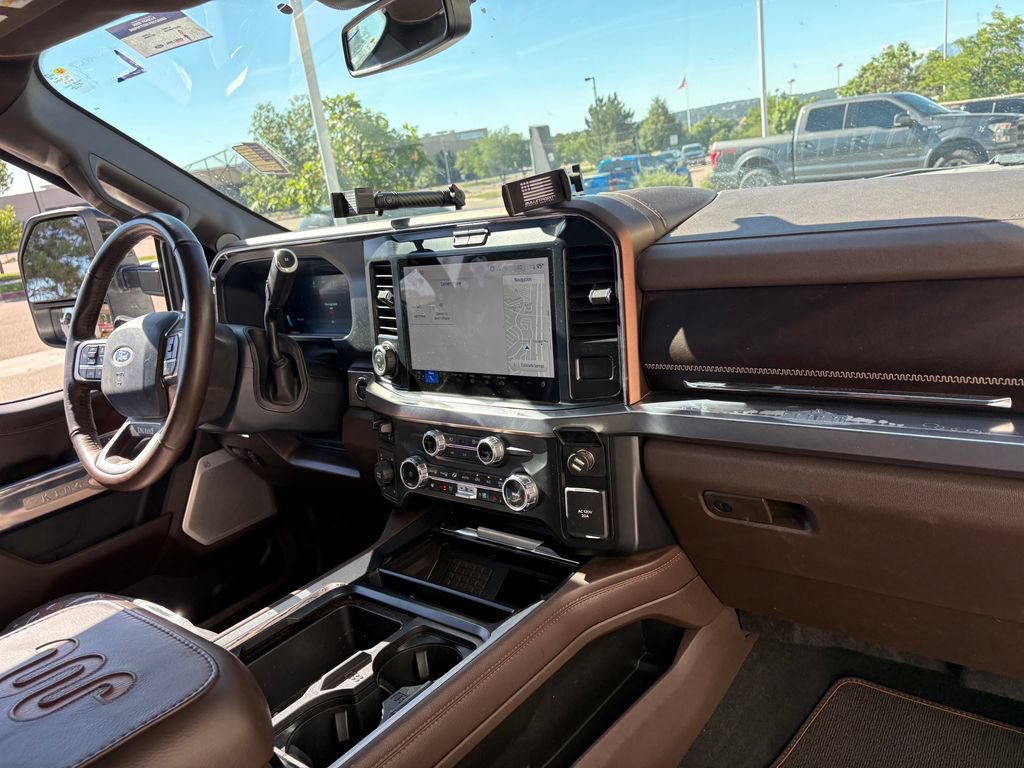 Certified 2025 Ford F250 King Ranch AWD/4WD image 31
