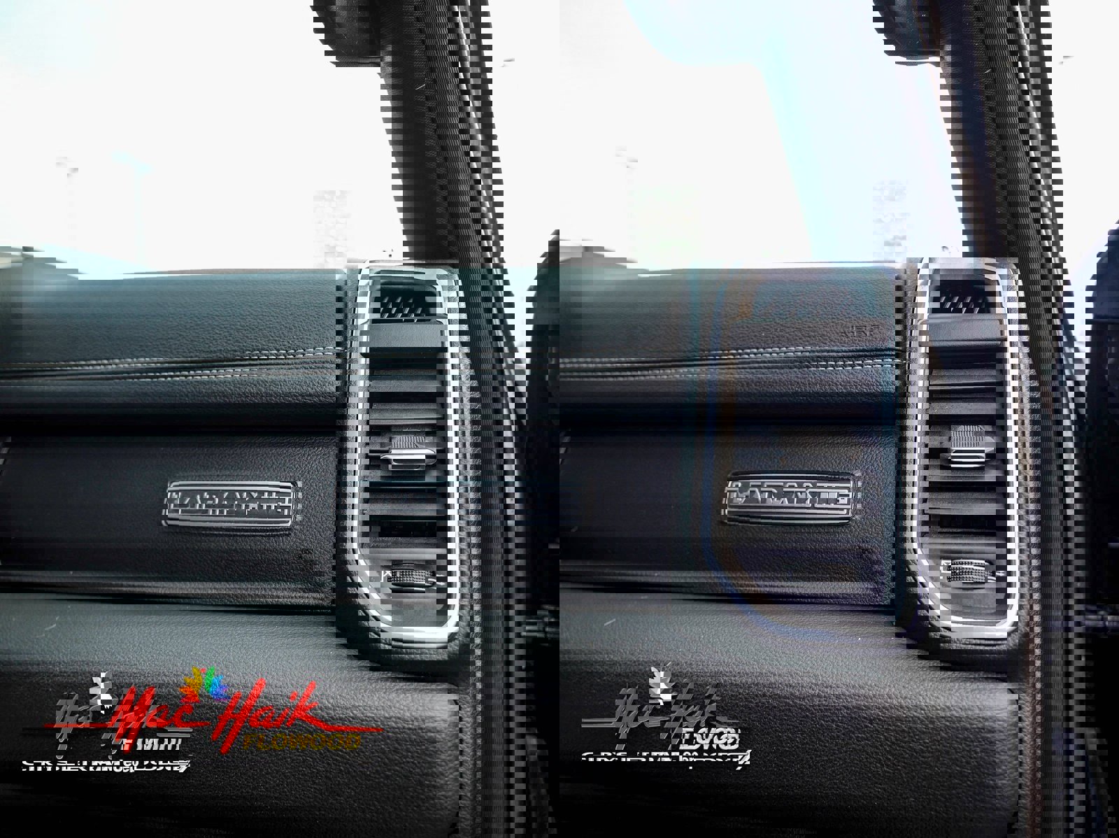 Used 2022 RAM 1500 Laramie image 12