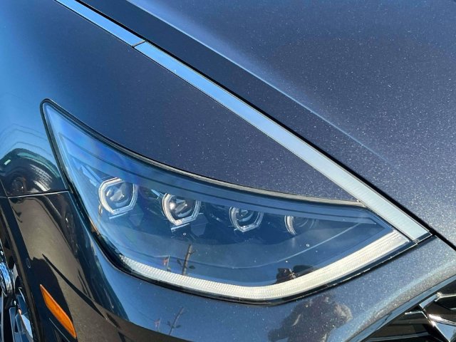 Used 2020 Hyundai Sonata Limited w/ Cargo Package FWD image 9
