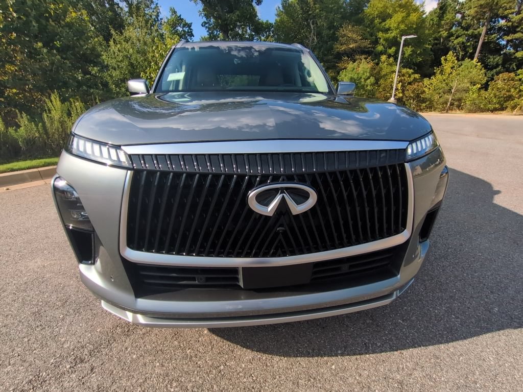 New 2027 INFINITI QX80 Luxe w/ Exterior Package AWD/4WD image 3