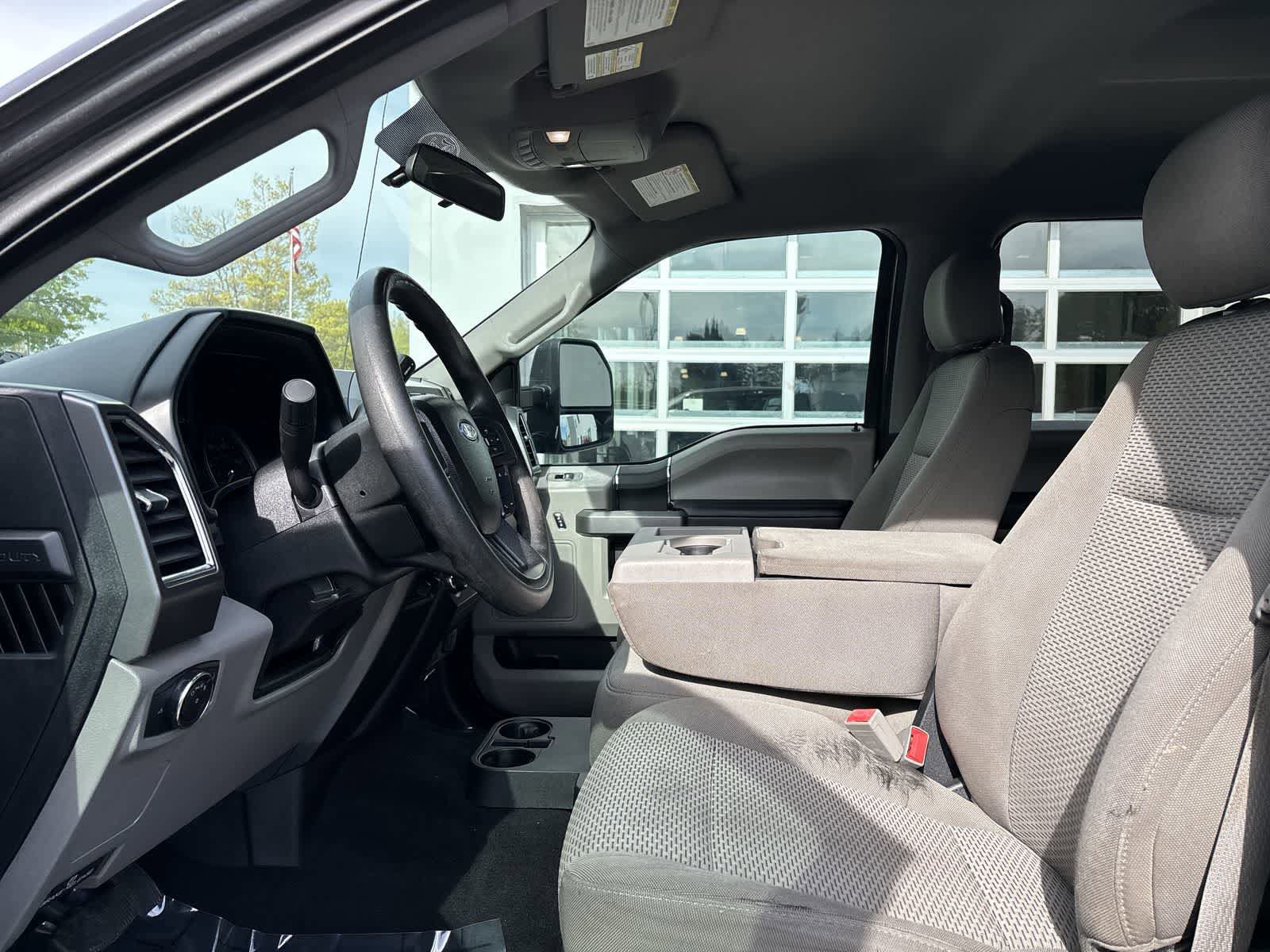 Used 2018 Ford F250 XLT AWD/4WD image 9