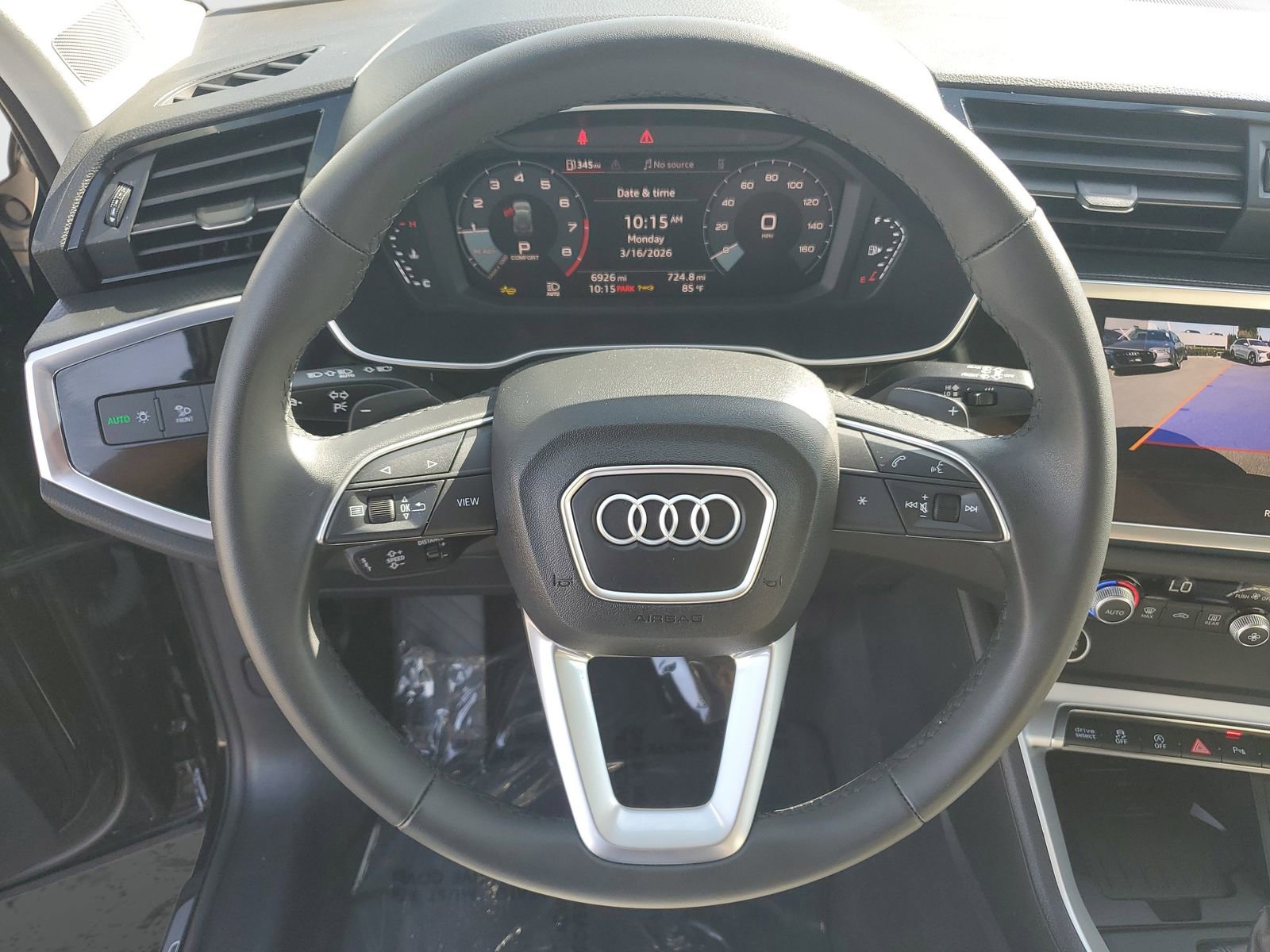 Used 2025 Audi Q3 2.0T Premium w/ Convenience Package image 29