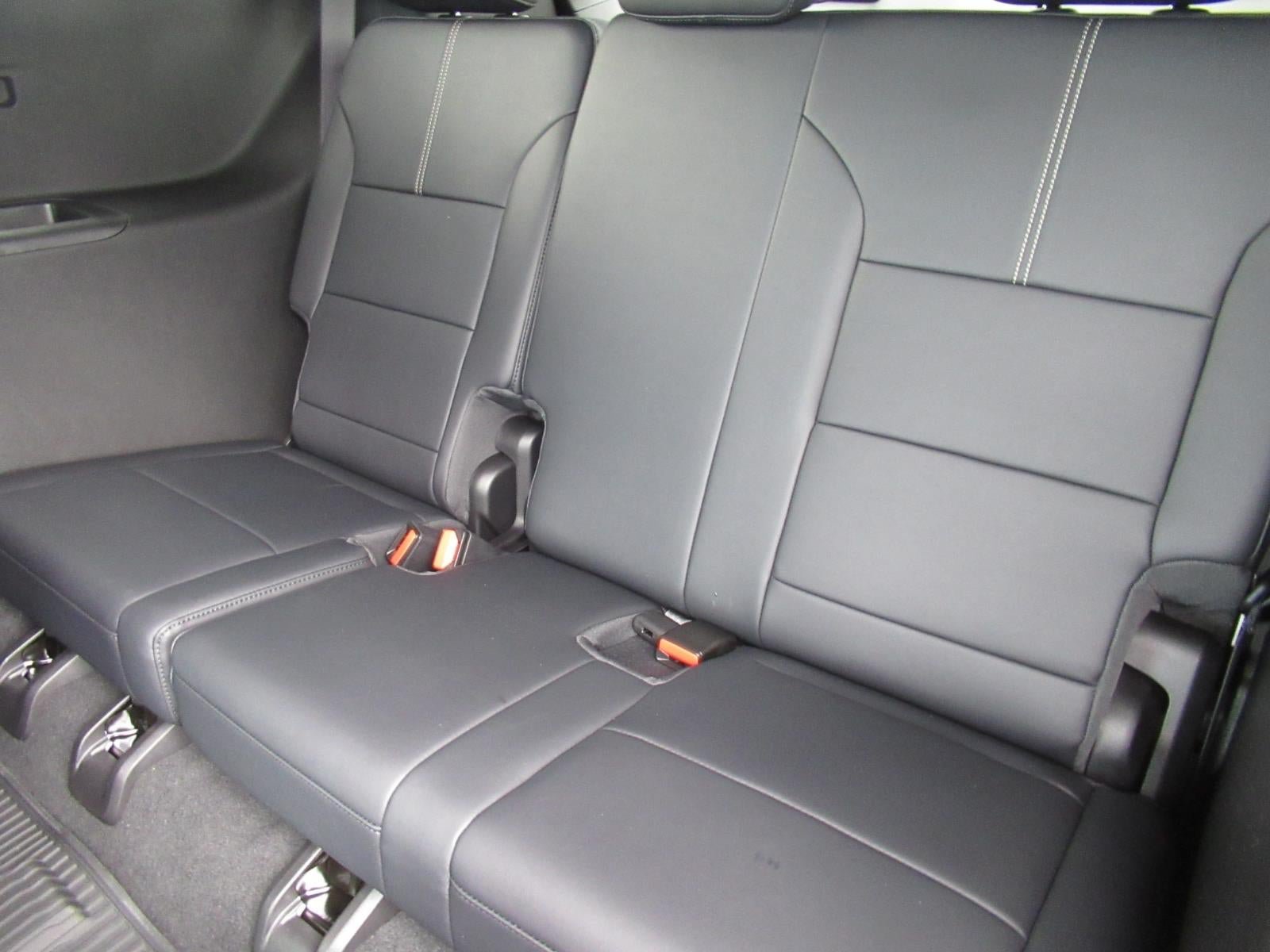 New 2027 GMC Acadia Elevation w/ Elevation Premium Package FWD image 16