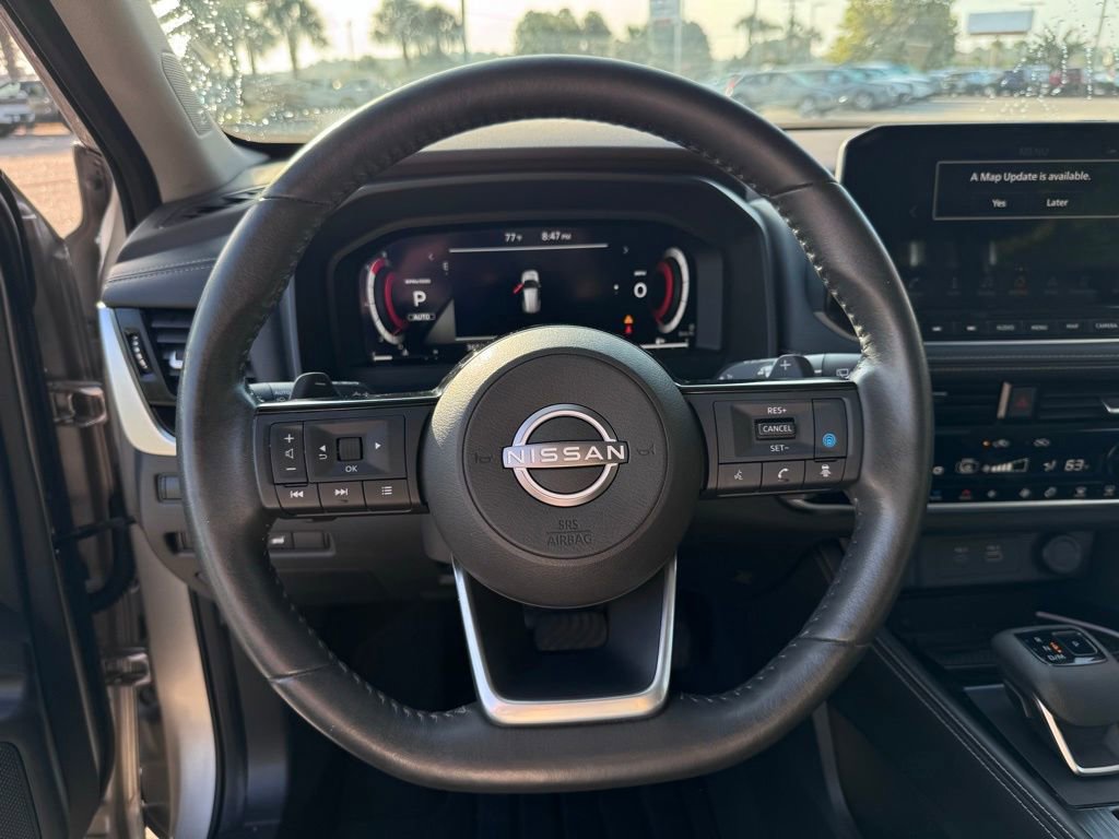 Certified 2023 Nissan Rogue Platinum w/ Platinum Premium Package image 16