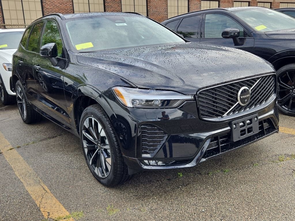 New 2026 Volvo XC60 B5 Plus w/ Protection Package Premier image 2