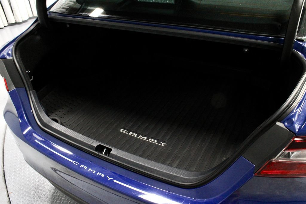 Used 2023 Toyota Camry LE w/ Convenience Package FWD image 14