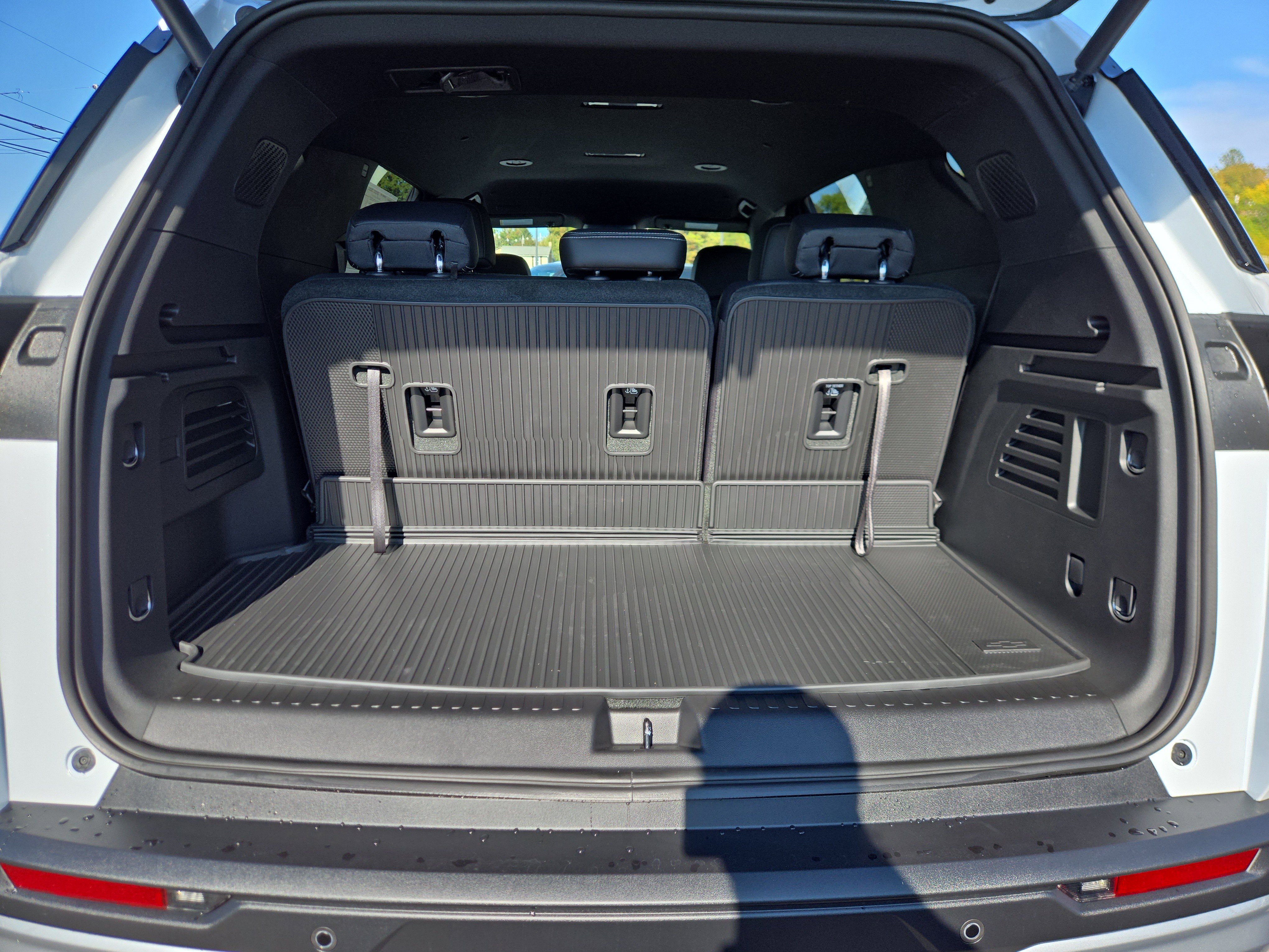 New 2026 Chevrolet Traverse LT w/ Driver Confidence Package image 5