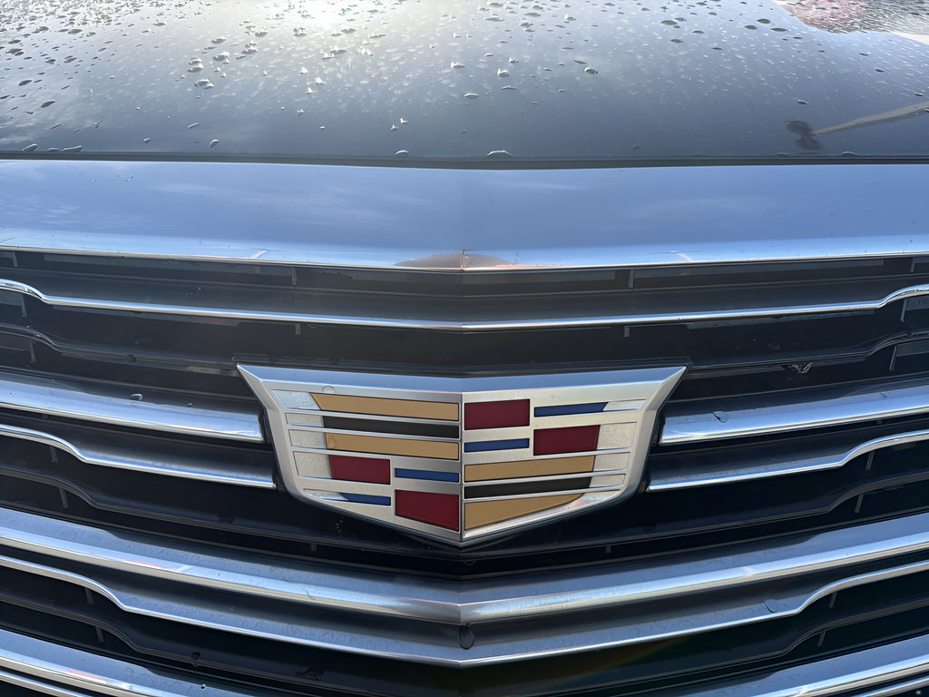 Used 2019 Cadillac XT5 FWD image 40