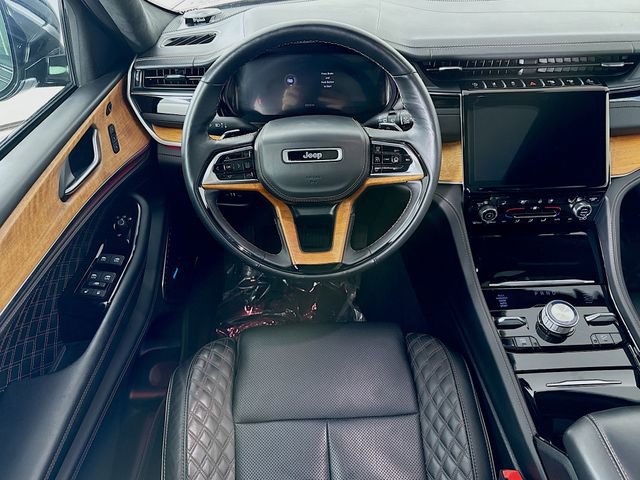 Used 2023 Jeep Grand Cherokee Summit image 24