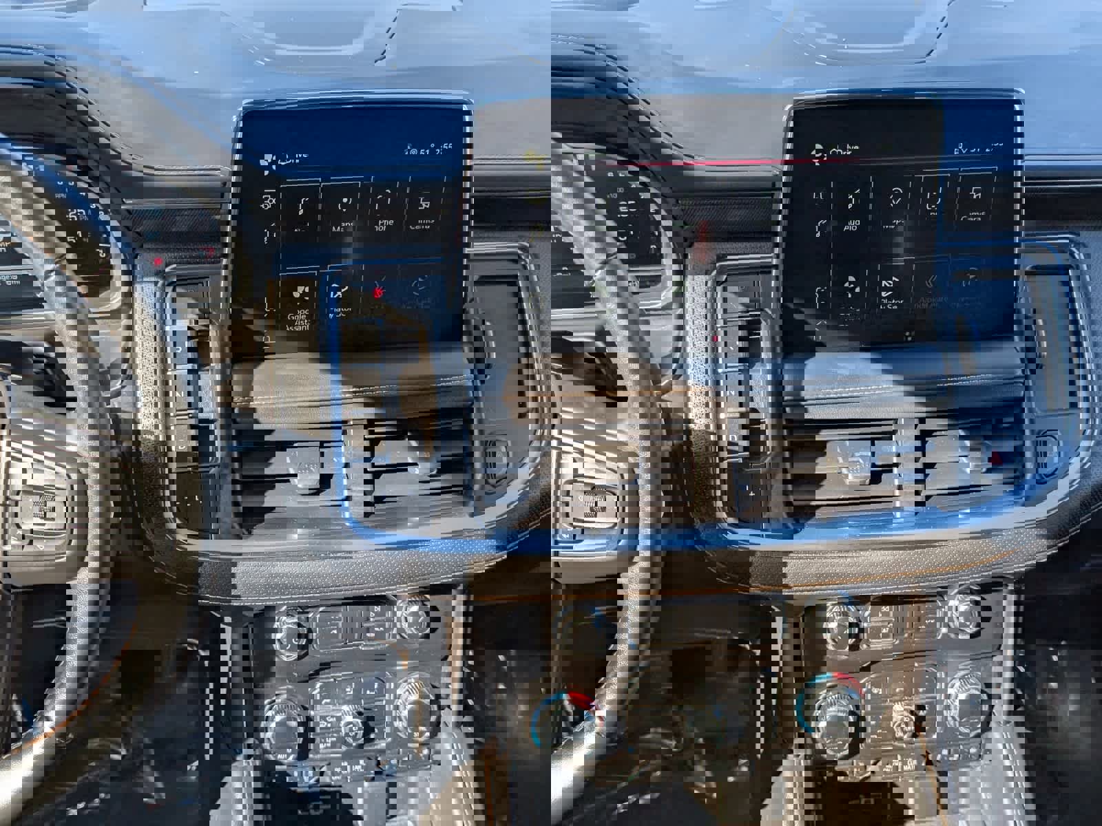 Used 2023 GMC Yukon AT4 w/ Max Trailering Package image 16