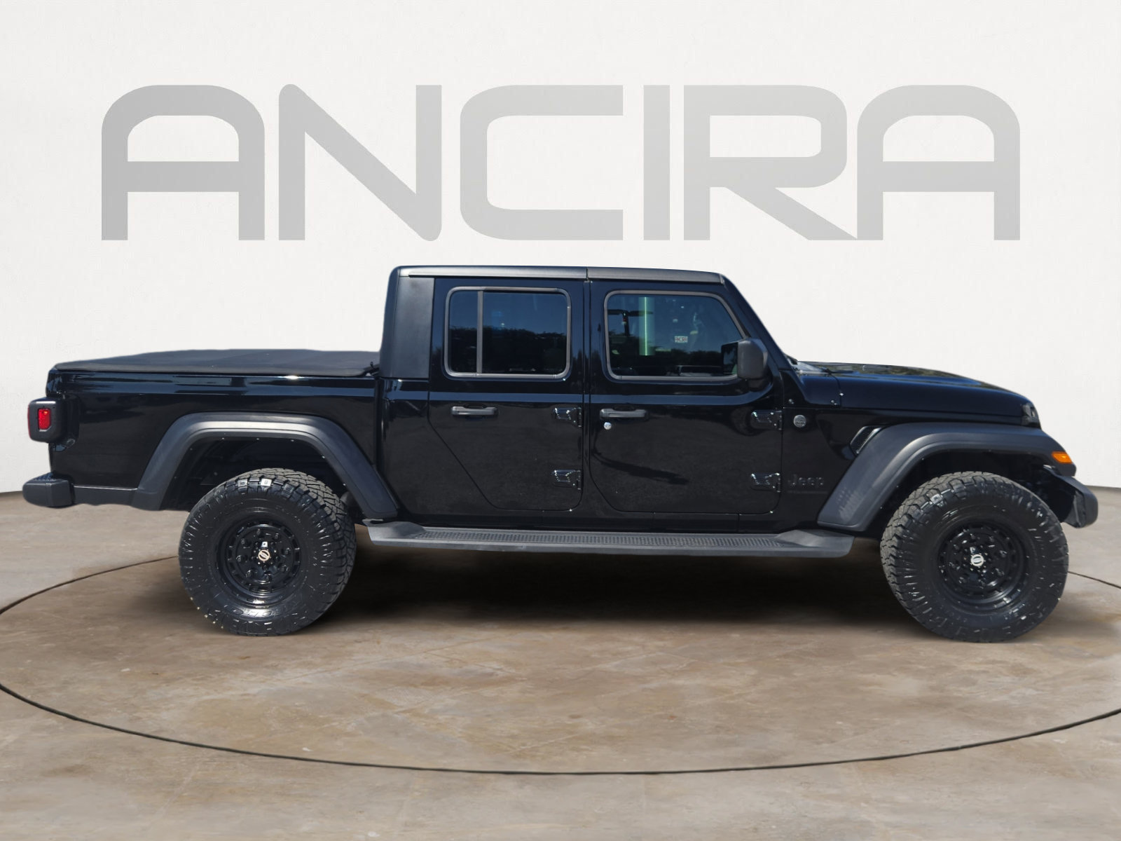 Used 2024 Jeep Gladiator Sport AWD/4WD image 11